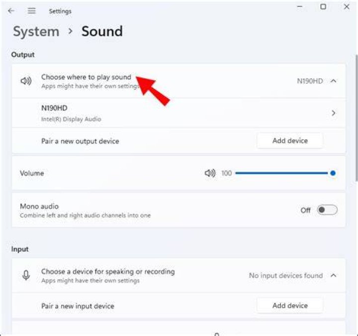How do I get Windows 10 to recognize my external microphone?
