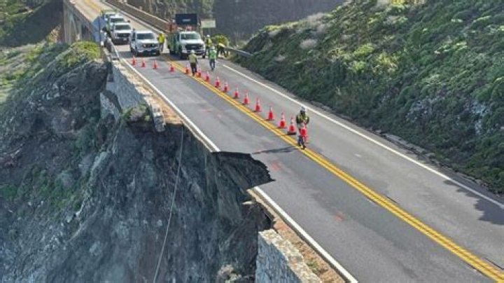 What bridge in California collapsed?