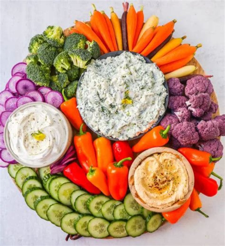 What is a fancy vegetable tray called?