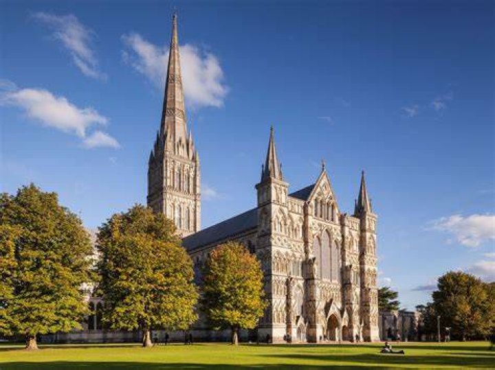 What is Bartlett saying in two cathedrals?