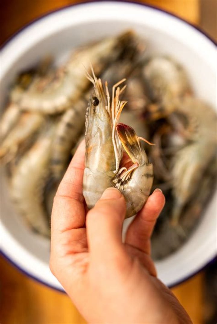 What is the best cooking method for shrimp?